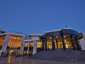 Yakın Doğu Üniversitesi yüksek lisans ve doktora kayıtları başladı