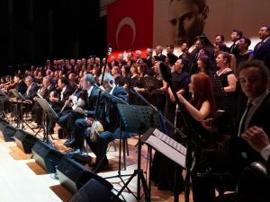Büyükşehir’in Türk Sanat Müziği Konseri büyük beğeni topladı