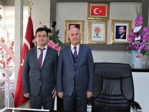 Başkan Akman’dan İlçe Başkanı Başdinç’e ‘hayırlı olsun’ ziyareti