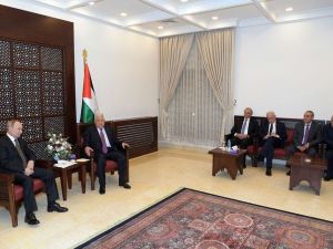Putin, Filistin Başbakanı Mahmud Abbas ile görüştü