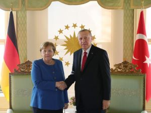 Cumhurbaşkanı Erdoğan ile Merkel’in görüşmesi başladı