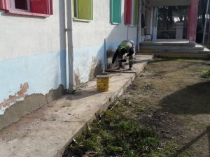 Alaşehir Belediyesi okulların bakımını yaptı