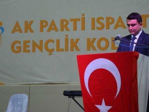 AK Parti Isparta Gençlik Kolları Başkanı Ünlü görevi bıraktı