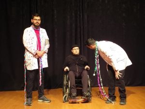 Turgutlu Belediyesinden Elazığ yararına tiyatro oyunu