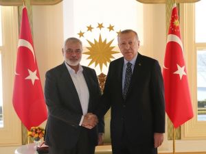 Cumhurbaşkanı Erdoğan, Hamas Lideri İsmail Heniyye’yi kabul etti