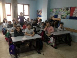 Yarıyıl tatilinin ardından milyonlarca öğrenci ders başı yaptı