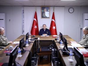 Bakan Akar: “76 rejim mensubu askeri etkisiz hale getirildi”