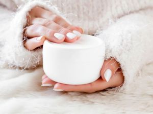 Yanlış dudak nemlendiricisi kurutuyor