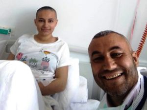 Kızıyla aynı odada ilik bekleyen baba yaşama tutunamadı