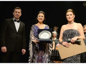 Türk sanat müziği sanatçısı Melihat Gülses’ten Lüleburgaz’da konser