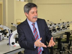 Atılım Üniversitesi Tıp Fakültesi Dekanı Prof. Dr. Uğur Gönüllü: “Korona virüsler aslında çok yakından tanıdığımız virüsler”
