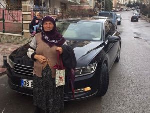 Makam aracını Emine teyzeye tahsis etti