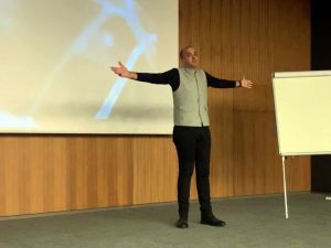 Satış odaklı liderlikte kilit nokta; hipnoz