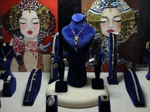 Sevgililer Günü’ne özel mücevher fuarı kapılarını açtı
