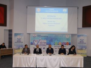 Kütahya’da Merkez İlçe Eğitim Kurumu Müdürleri Toplantısı