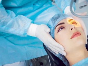 No Touch Lazer ile gözlüklerinize veda edin