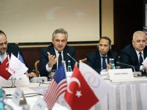 Yalçındağ: ’’İş dünyası olarak görevimiz, 100 milyar dolar ticaret hedefine odaklanıp bu süreci iyi yönetebilmek’’