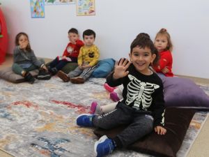 Efeler’in çocukları Başkan Atay’a emanet