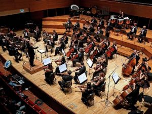 Yaşar Üniversitesi Senfoni Orkestrasından Sevgililer Günü konseri