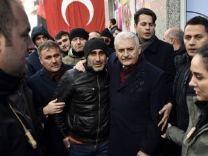 Binali Yıldırım: "17 yıl geçti dönüp baktığımızda bambaşka bir Türkiye var"