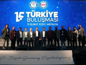 Uçak, Eğitim Bir-Sen 15. Türkiye Buluşmasına katıldı