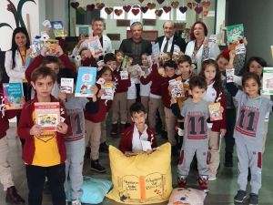 Kampüste kitap takası