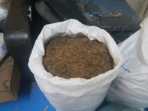 Başakşehir’de 500 bin TL’lik sahte nargile tütünü baskını