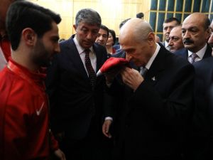 MHP lideri Bahçeli, İYİ Parti’deki istifaları değerlendirdi