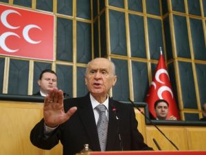 MHP lideri Bahçeli, "(Türkiye’nin çok cepheli, etkili ve yönlü bir mücadelenin ortasında olduğunu inkar etmek) Bu yalın gerçeği inkar etmek akıl fukaralığına, samimiyet yoksunluğuna açık bir işarettir" (1)