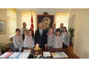 Nermin-metin Akar Ortaokulu Öğrencilerinin Hedefi Türkiye Şampiyonluğu
