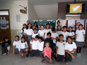 Çeşmeli öğrenciler Sakız Ağacını koruma altına aldı