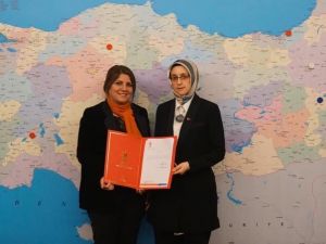 AK Parti Bilecik’te yeni kadın kolları başkanı belli oldu
