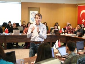 DENİB Akademi’den ’Transmedya Hikaye Anlatıcılığı Eğitimi’