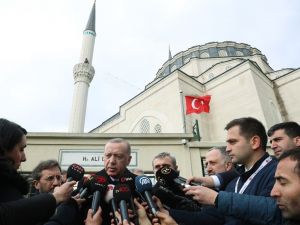 Cumhurbaşkanı Erdoğan: “Putin’le bu akşamki görüşmenin neticesi bizim oradaki tavrımızı belirleyecek”