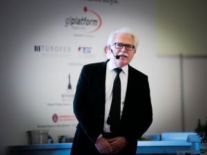 “İzmir, sağlık turizmi için biçilmiş kaftan”