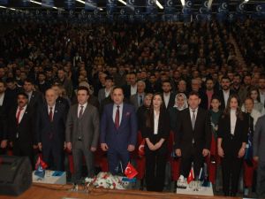 MYP Lideri Yılmaz, Ankara’da partililerle buluştu