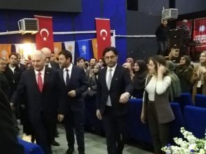 Binali Yıldırım: "Bugünlerde darbeyi dillendirenler var, ayaklarını denk alsınlar"
