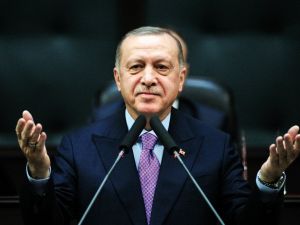 Cumhurbaşkanı Erdoğan’a AK Parti Grubu’nda doğum günü sürprizi