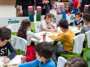 Çocukların hayalleri renklerle buluşuyor