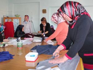 Halk Eğitim Merkezlerinde ‘Maske üretim kursu’ açılsın önerisi