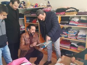 Beşiktaş taraftarlarından öğrencilere kitap bağışı