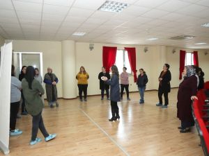 Kadınlara özel kurs
