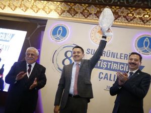 Bakan Pakdemirli: "Yerli balık tüketilmesinde ev hanımlarını kazanmalıyız"