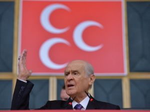 MHP Lideri Bahçeli: "Cumhurbaşkanımızla Putin’in yapacağı planlı görüşme kritiktir, çok mühimdir. Soçi Mutabakatı’nı ihlal eden taraflar arafta değil açıktadır" (3)