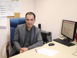 Yüksek sesli kulaklık kullanımı işitme kaybına neden olabilir