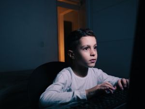 “Hareketsiz kalan çocuklar 18 yaşından sonra depresyona girebiliyor”