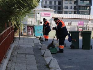 Kağıthane’nin temizliği için gece gündüz çalışılıyor