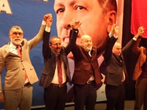 Varto’da AK Parti ilçe başkanlığı seçimi için üç aday yarıştı