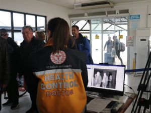 Marmaris limanın gelen yolcu girişine termal kamera takıldı