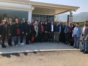 Bilgili kadınlarla kahvaltıda buluştu